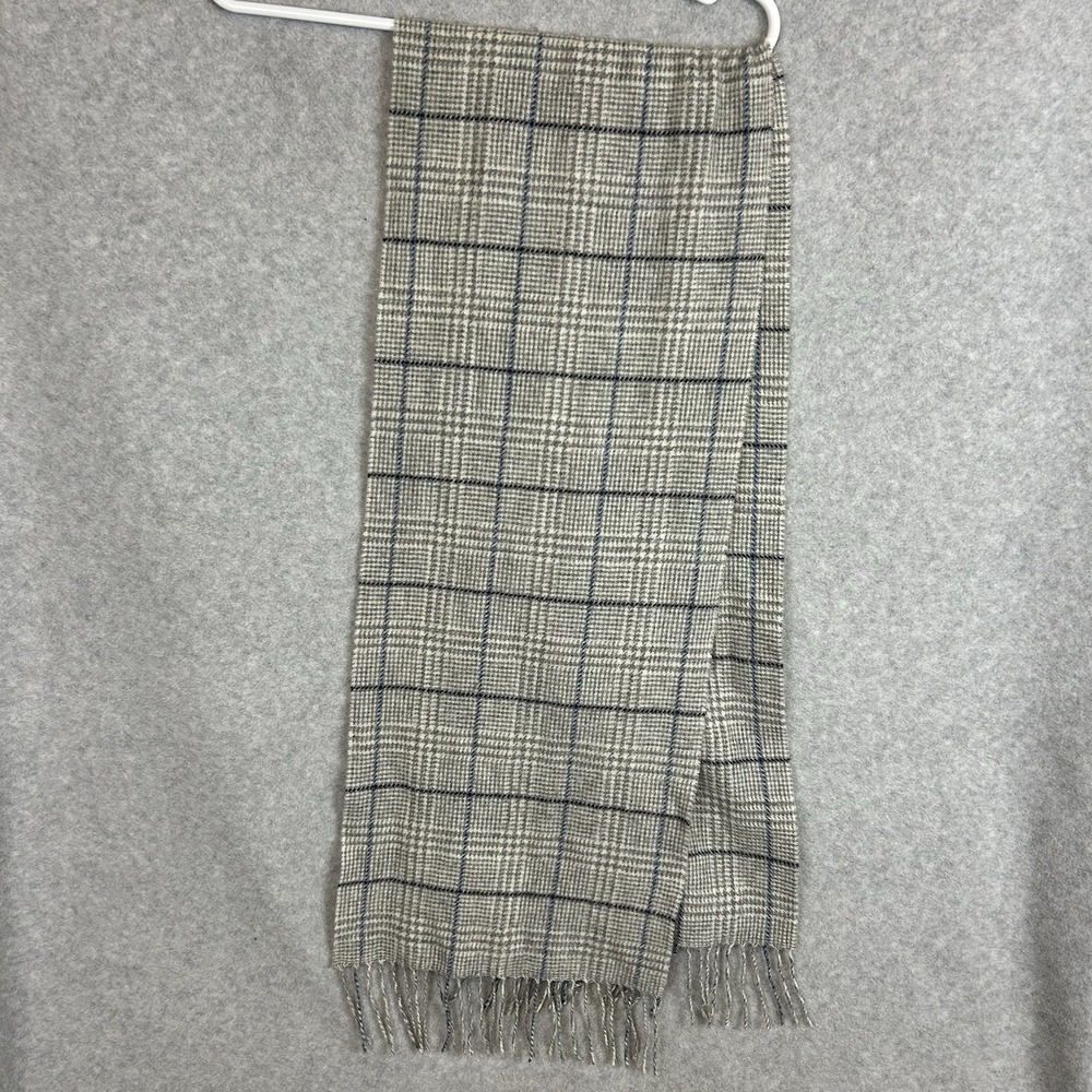 Enya Mantanani 100% Cashmere Gray Plaid Scarf Fringe Ends